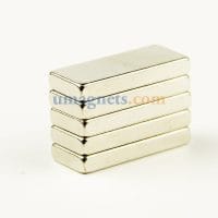 28Magneti al neodimio per terre rare a forma cubica quadrata N35 da mm x 12 mm x 4 mm