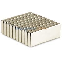 Visione alternativa di 40Magneti al neodimio spessi 15 mm x 15 mm x 5 mm. Magnete a barra forte N35 per terre rare