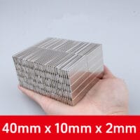 Visione alternativa di 40Magneti al neodimio mmx10mmx2mm Magneti cuboidi super resistenti N52 Magnete rettangolare per terre rare 40x10x2mm