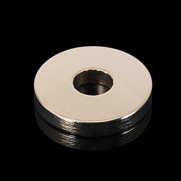 Aimants Néodyme N45H Nickelés - 33,5 Mm OD, 27,25 Mm ID, 5 Mm D'épaisseur - Parfait Pour Moteurs Ou Bricolage