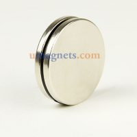 30mm x 3 mm N35 Ronde cirkelcilinder Rare Earth Neodymium magneten vernikkeld Zeer krachtige magneet