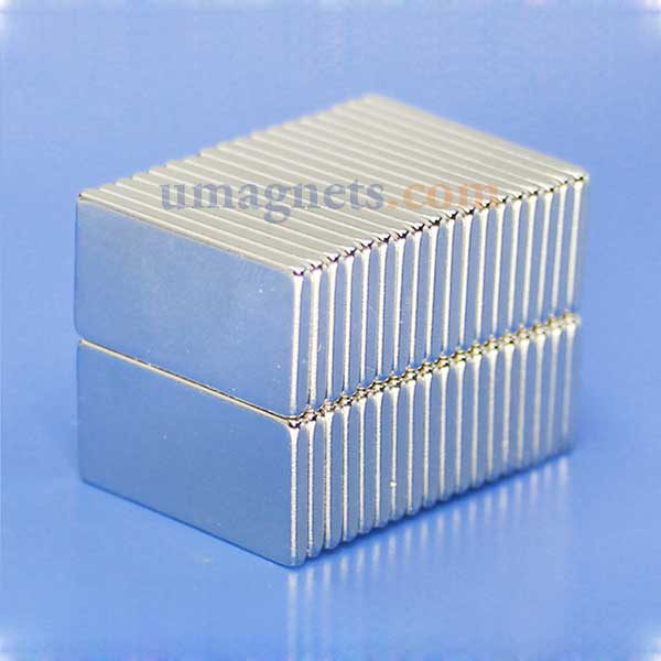 20mm x 10mm x 1.5mm tykk N35 neodym Block Magneter Super sterke magneter