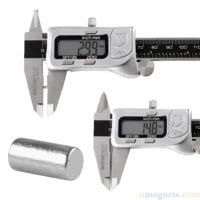 Alternativt syn på 1.5mmx3mm Neodymium Disc Magnets N35 Tiny Strong Rare Earth Cylinder Magnets til salg 1,5x3mm Small Magnet