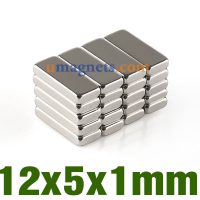 12x5x1mm fort Néodyme bloc aimants N38 permanents de terres rares aimants rectangulaires (12mm x 5 mm x 1 mm)