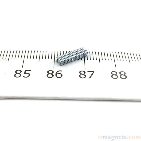 Brudazon | 100 Mini Scheiben-Magnete 4x4mm | N52 stärkste Stufe