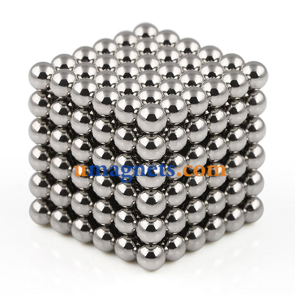 N42 4 mm Buckyballs pequeño imán bolas magnéticas bolas Juguetes Puzzles  Esfera imanes de neodimio (Color:Níquel) - UMAGNETS