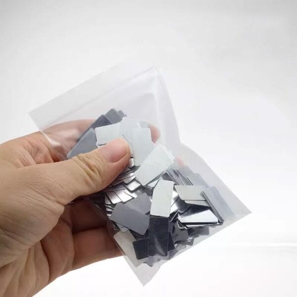 32 Piedini In Gomma Alti 7/16" X 1/8" Con Retro Adesivo 3M - Foto 5