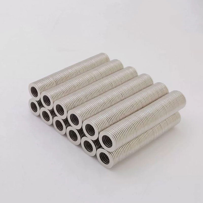 10mm od x 6mm id x 1mm de espessura Ímãs de anel de neodímio N35 Fortes ímãs de tubo de terras raras Venda - Imagem 2