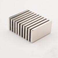 40Magnete a blocco al neodimio mm x 20 mm x 3 mm N35 Magneti a barra resistenti 40 x 20 x 3 mm per terre rare